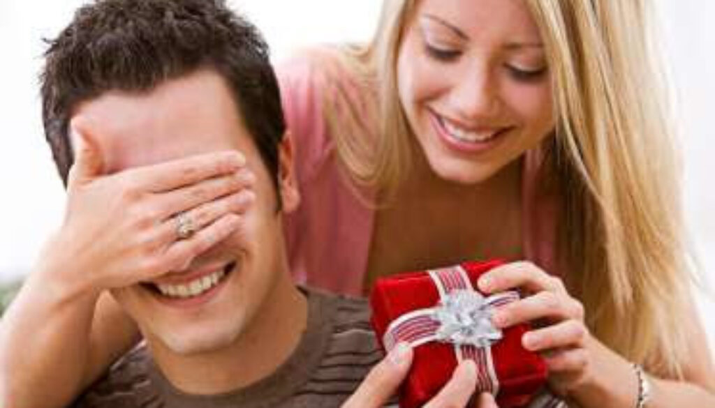 Marriage-Anniversary-Gifts-For-Her.jpg