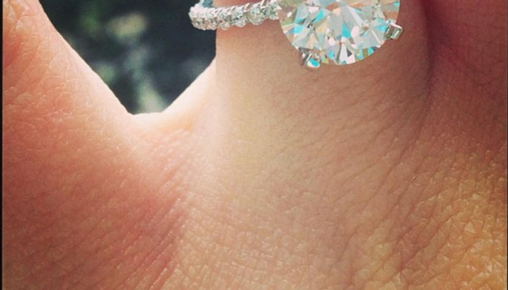 Jamie-Lynn-Spears-Engagement-Ring1.png