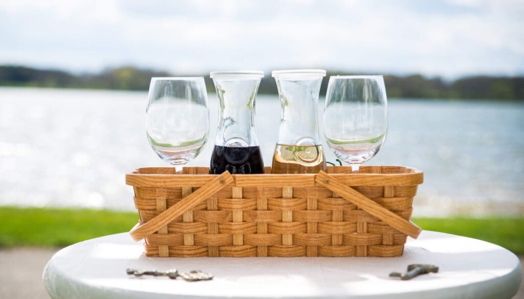 wedding wine in a basket