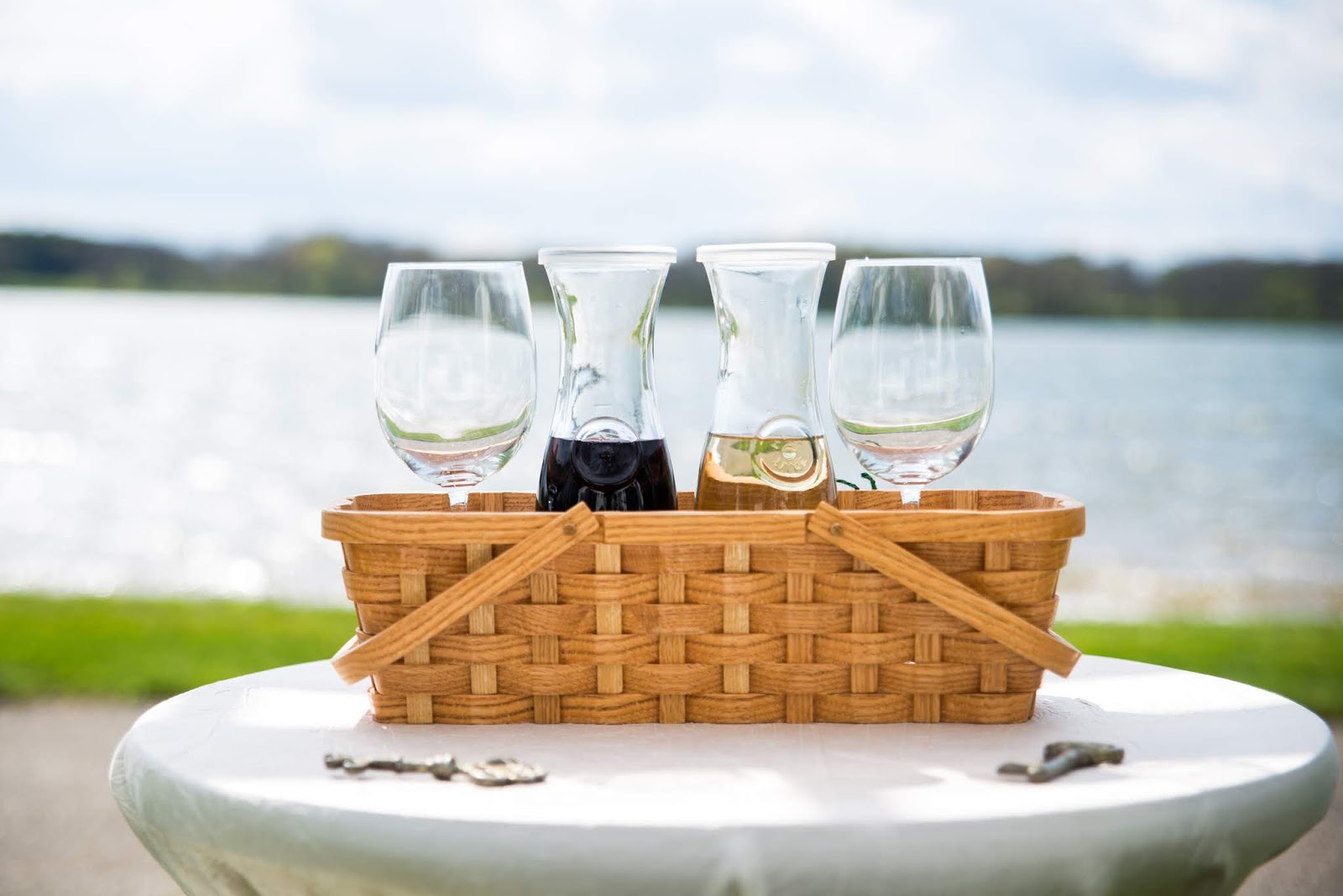 wedding wine in a basket