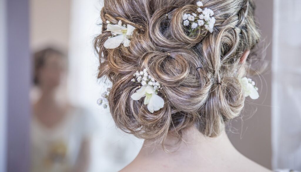 curly pinned bridal hair