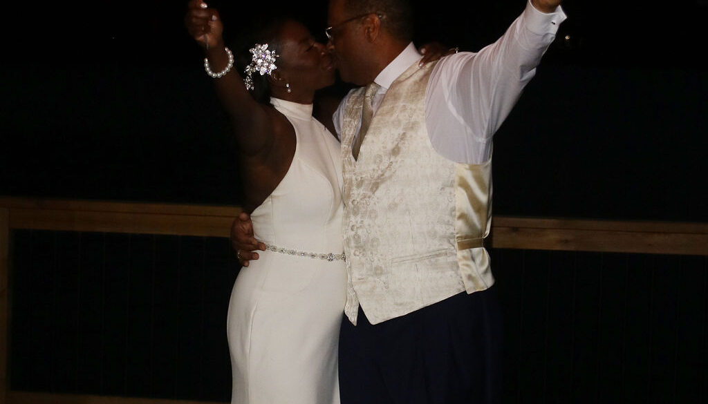 bride and groom sparklers