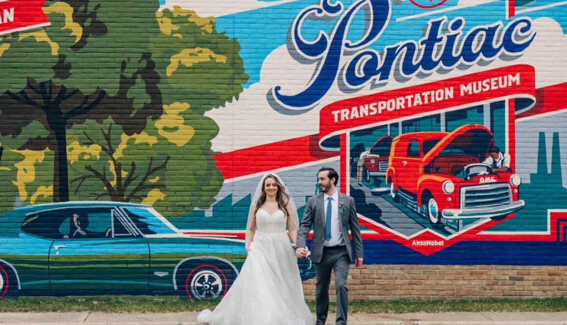 bride and groom at Pontiac Transportaion Museum