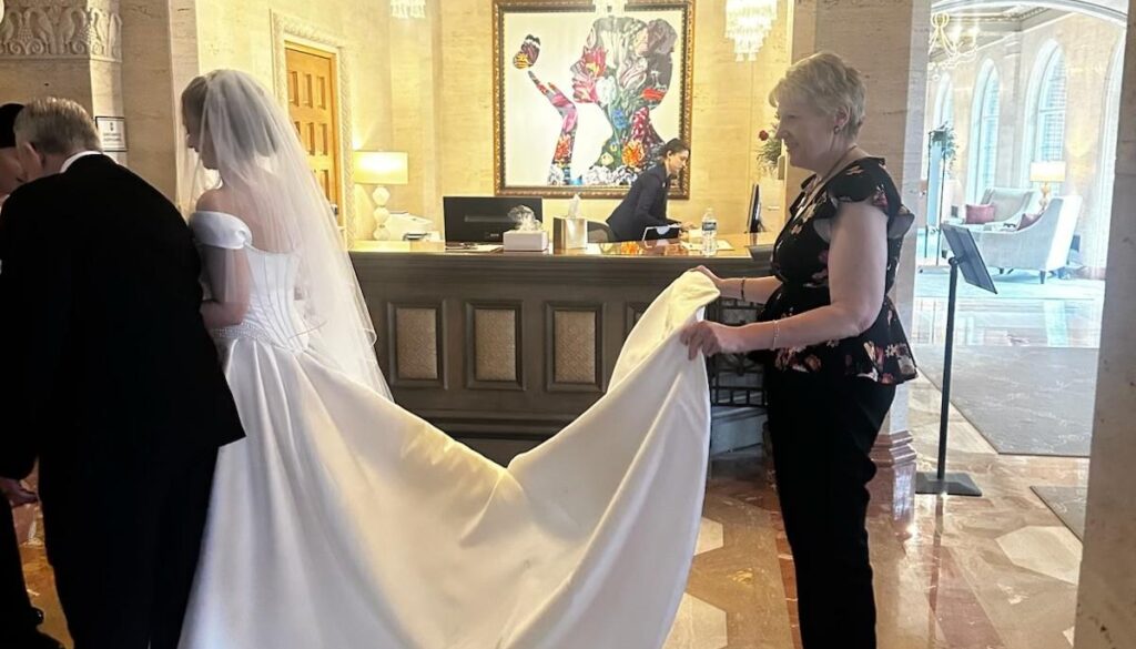 detroit wedding planner with bride