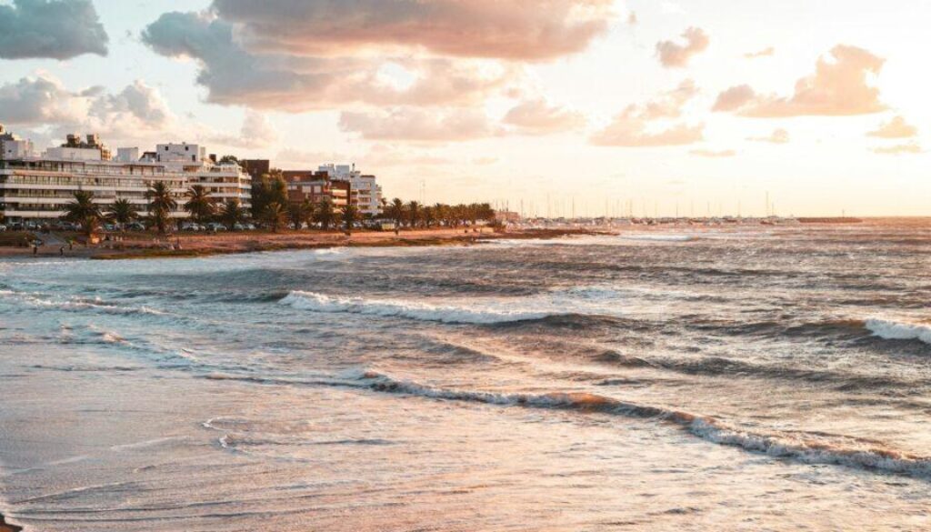 oceanview destination wedding in uruguay
