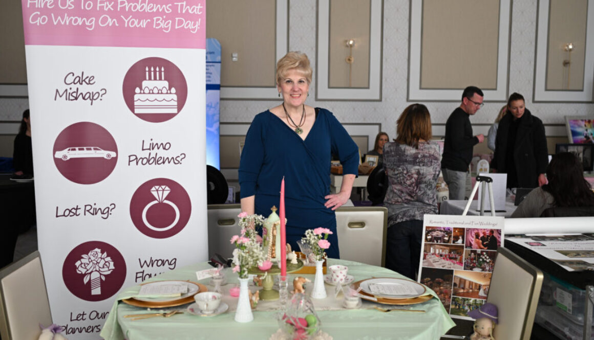 detroit wedding planner at bridal show